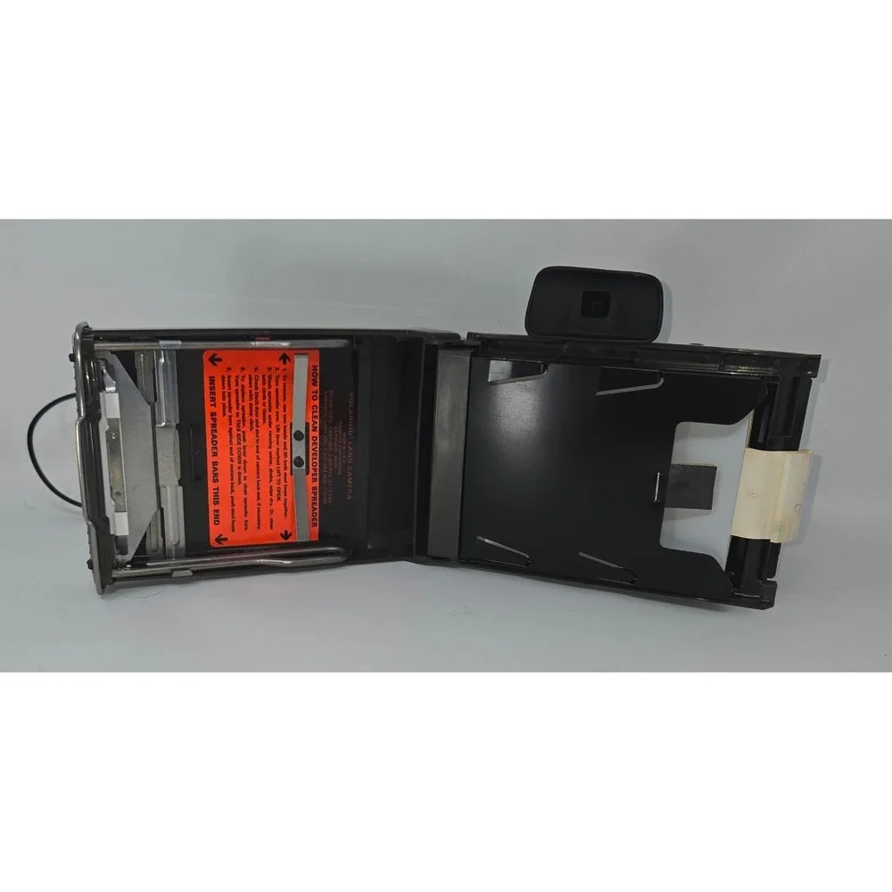 Polaroid Colorpack II Land Camera Instant Film with Flash Bulbs Manual Hard Case